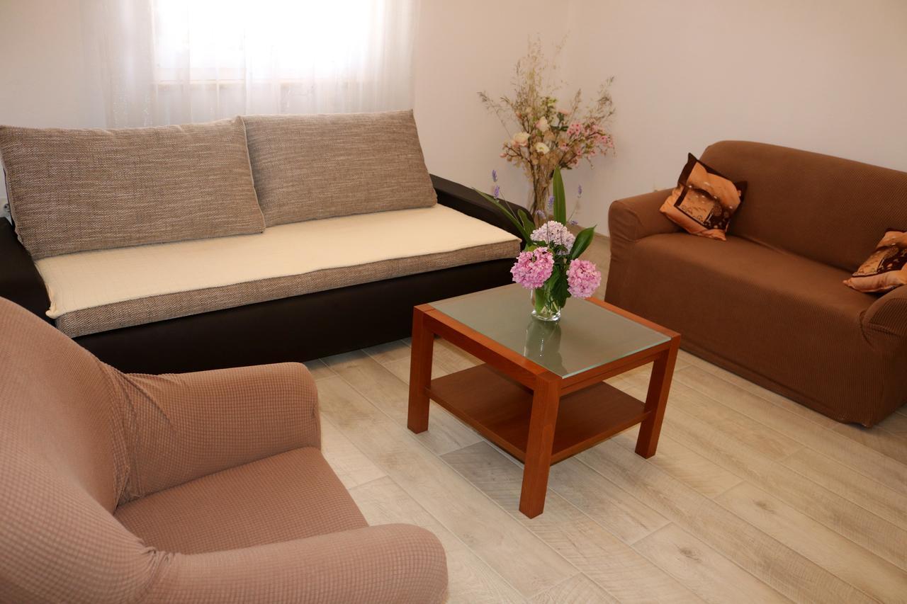 Mihovil Penzión pre hostí 3*